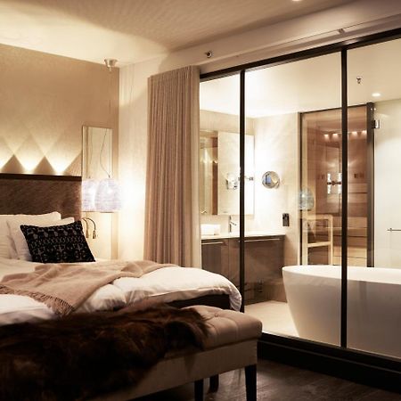 Lapland Hotels Bulevardi Helsinki Luaran gambar A suite at the Mandarin Oriental