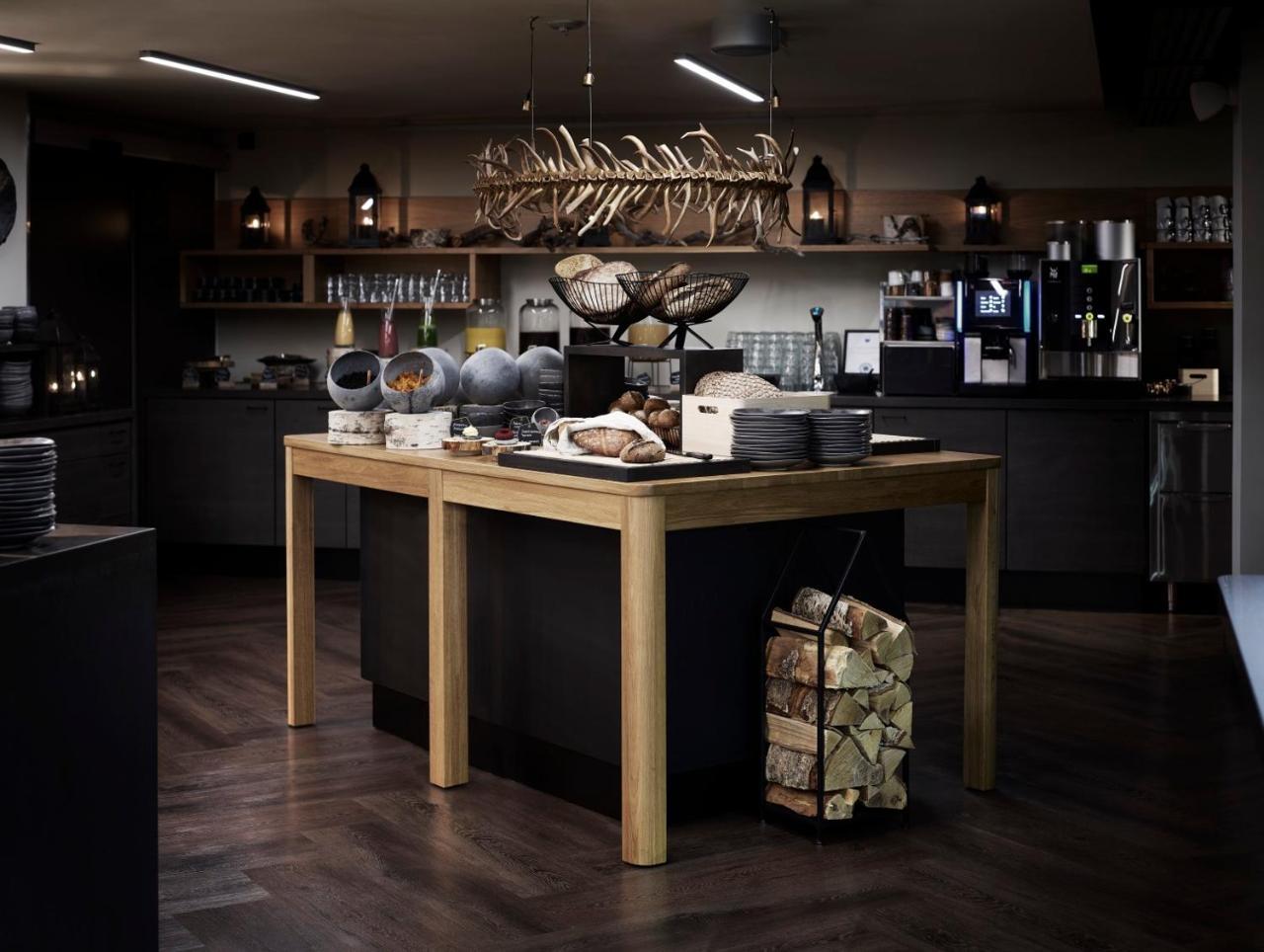 Lapland Hotels Bulevardi Helsinki Luaran gambar The kitchen at the restaurant
